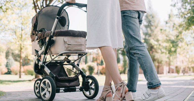 Die 4 Besten Kinderwagen 3 in 1 (2024) im Test!